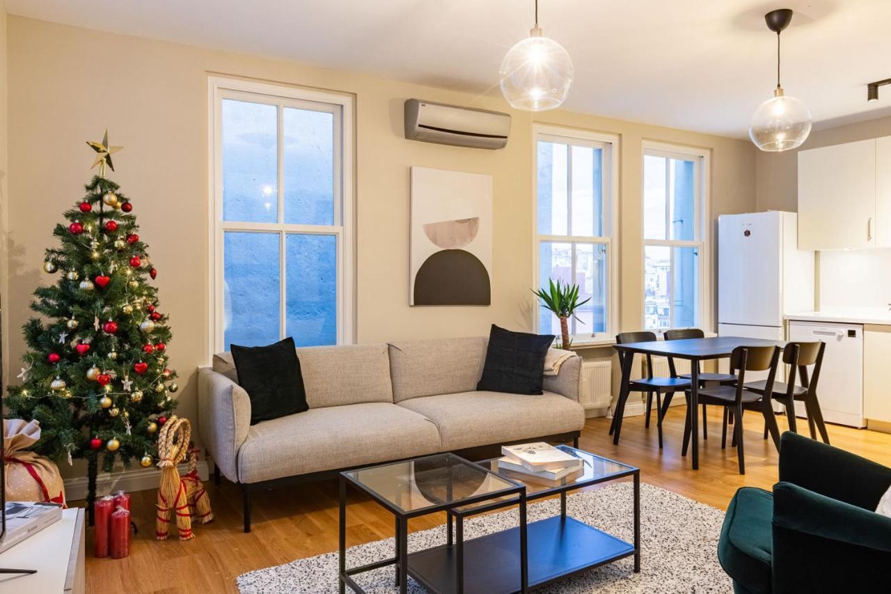 Apartamento Mesmerizing Flat With Bosphorus View In Beyoglu Estambul Exterior foto