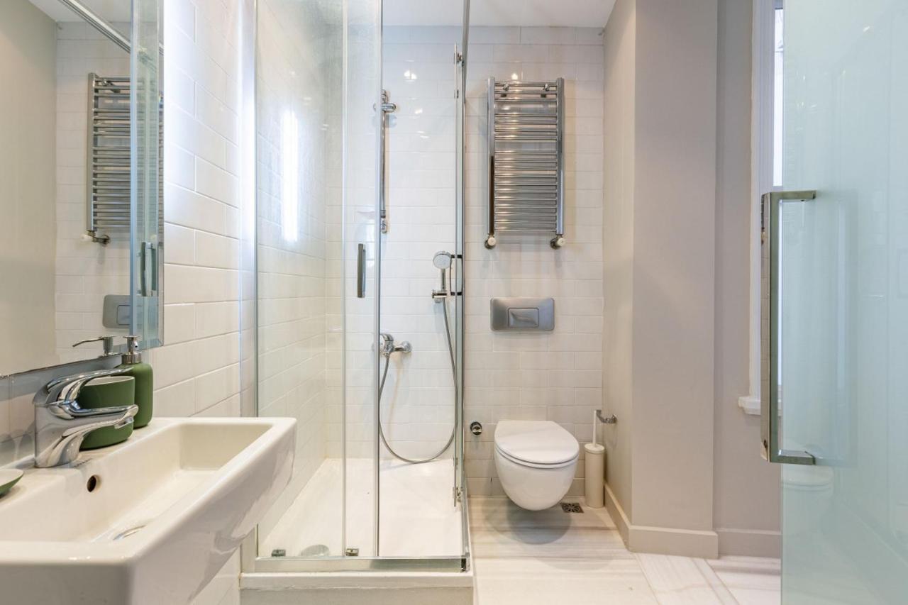 Apartamento Mesmerizing Flat With Bosphorus View In Beyoglu Estambul Exterior foto