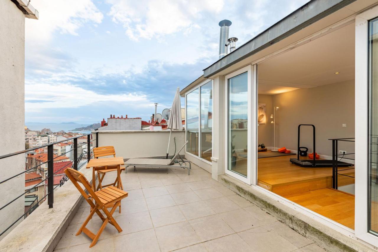 Apartamento Mesmerizing Flat With Bosphorus View In Beyoglu Estambul Exterior foto