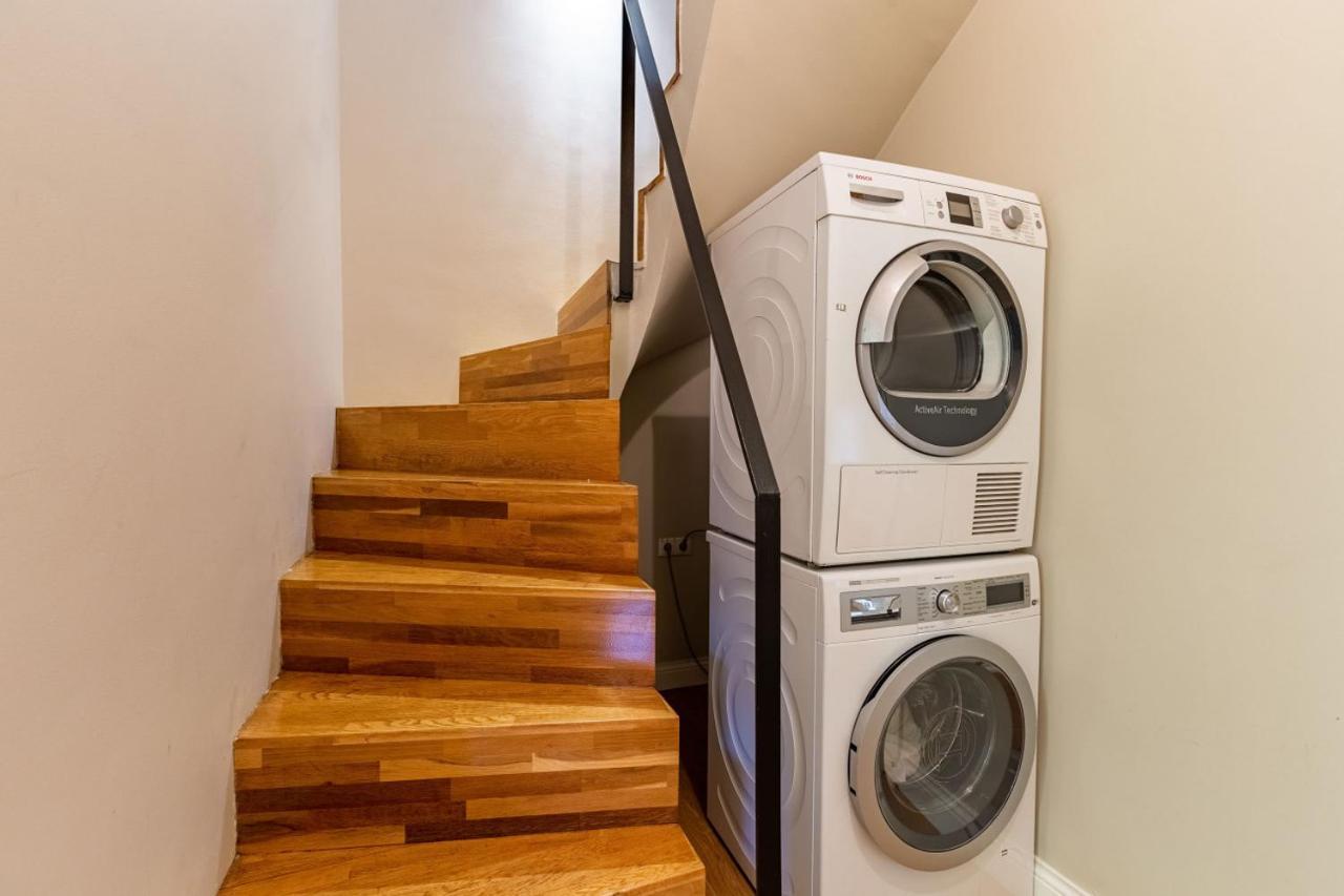 Apartamento Mesmerizing Flat With Bosphorus View In Beyoglu Estambul Exterior foto